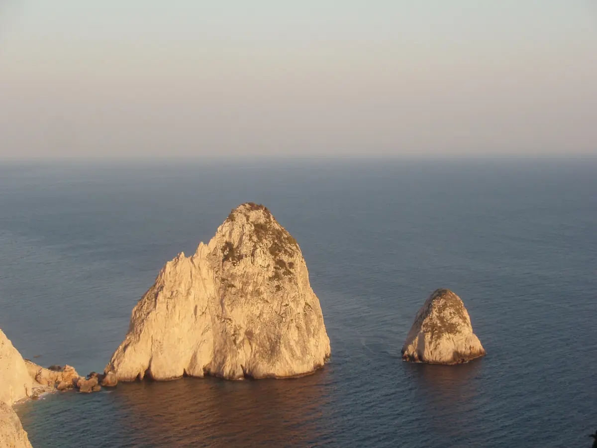 The Mizithres rocks off Keri