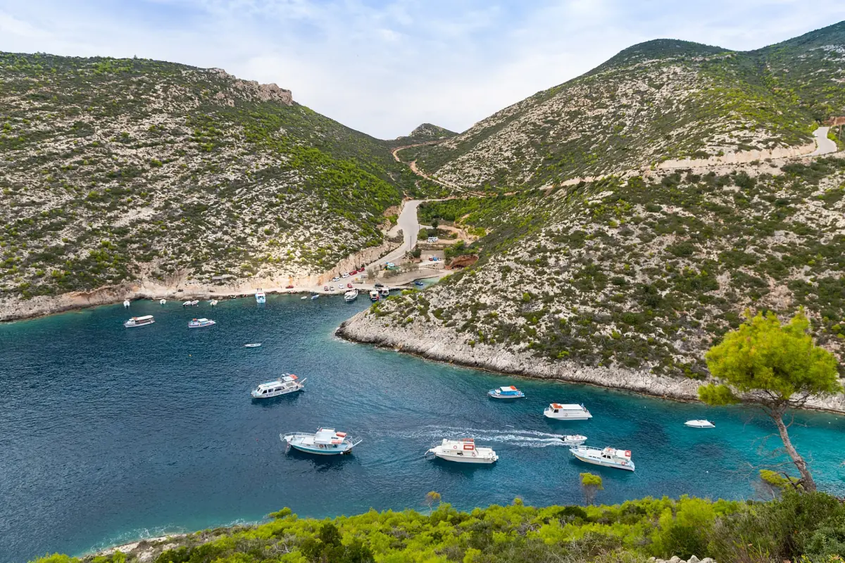Boats in the Porto Vromi inlet